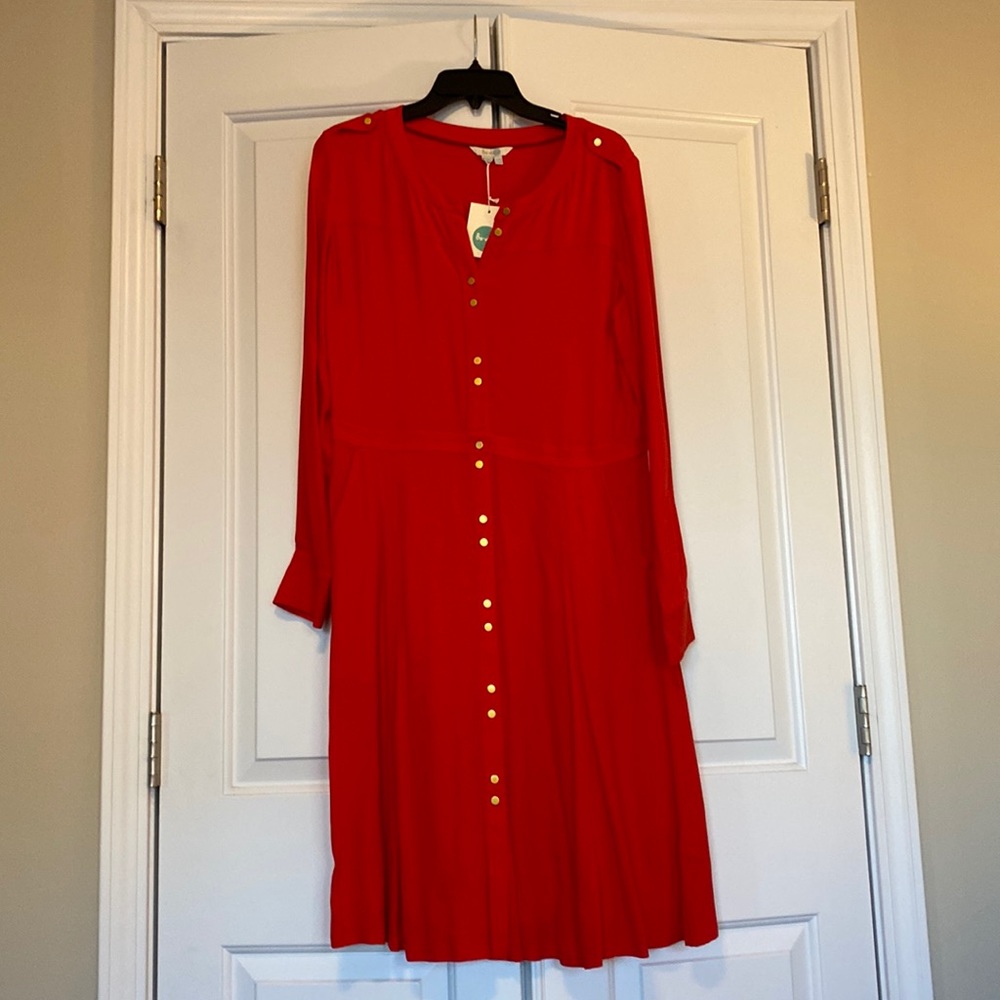 Boden bright sz 14 red w/ gold button fit and flair long sleeve dress w/ pockets